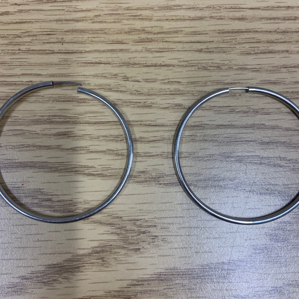 Earring Set - Picture 2 of 5